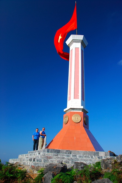Voyager à Ha Giang et conquérir la tour du drapeau Lung Cu (Photo: Glenn Phillips)